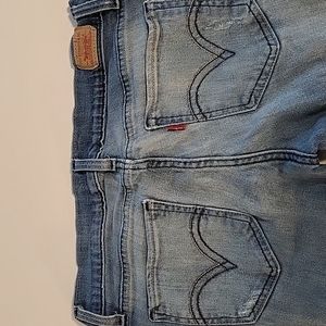 Woman's Levi's